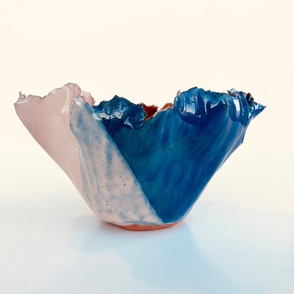 Handmade Glazed Ceramic Trinket Bowl / Dish - Picture 5 of 16